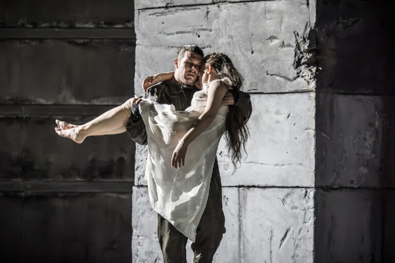 CRITIQUE, opéra. LONDRES, Royal Opera House, le 1er octobre 2026. WAGNER : Parsifal. S. de Barbeyrac, E. Gubanova, C. Gerhaher, B. Sherratt, M. Stone… Jakub Hrůša / Evgeny Titov